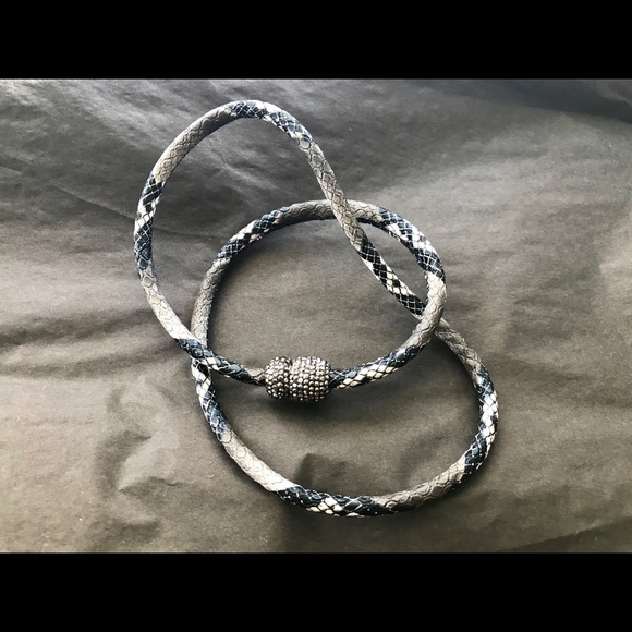 Snakeskin wrap bangle - Picture 3 of 3